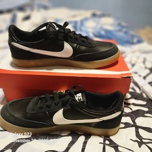 Nike Black and White Sneakers